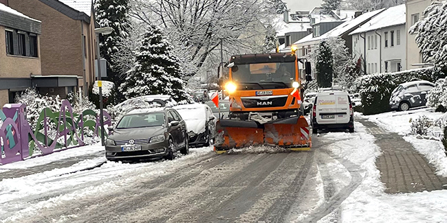 Schneepflug im Morillenhang